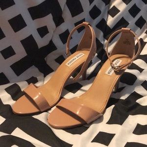 Steve Madden strap heel